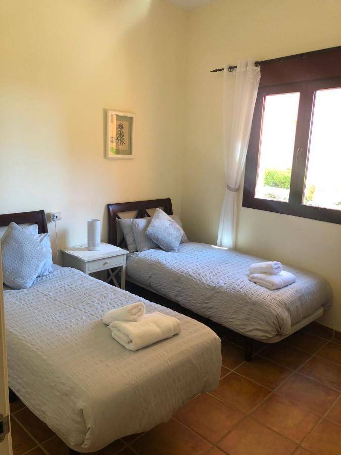 Elegant 2Br Apartment Puerto Banus Marbella Just 12 Minutes Away By G00Giemaps Estepona Kültér fotó