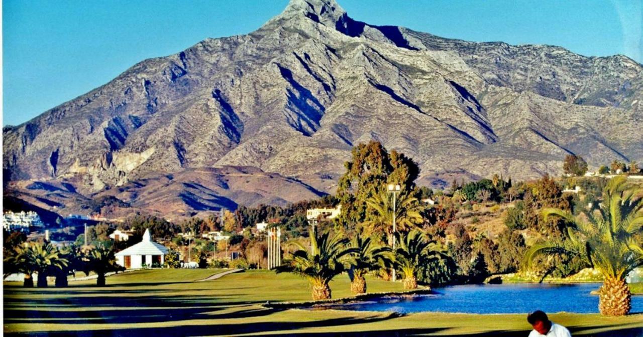 Elegant 2Br Apartment Puerto Banus Marbella Just 12 Minutes Away By G00Giemaps Estepona Kültér fotó
