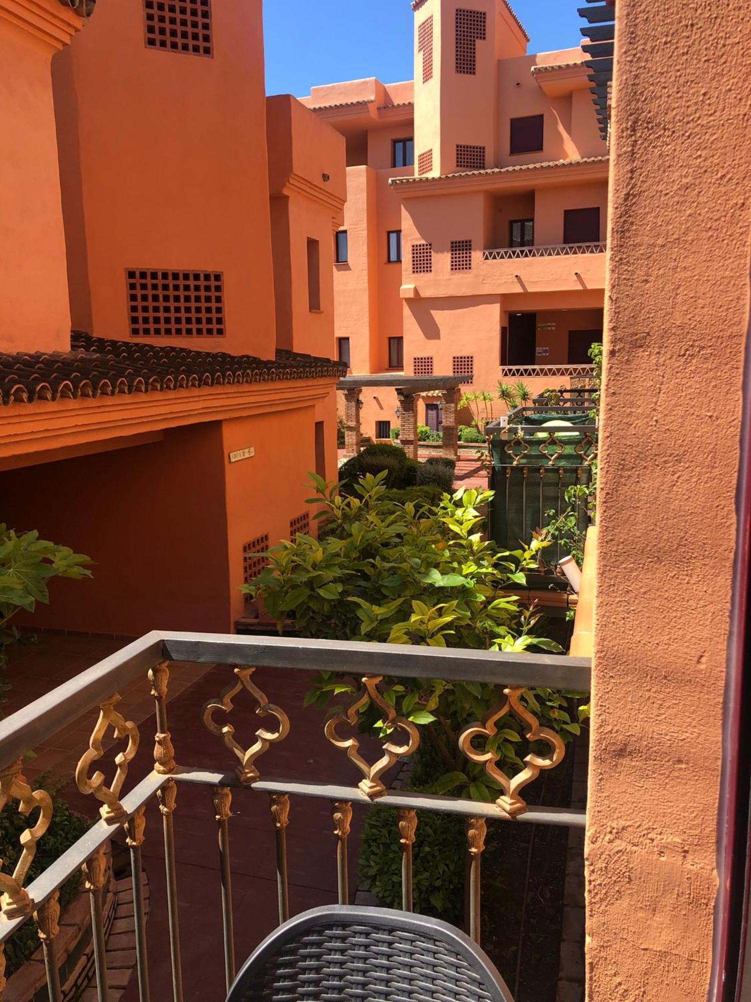 Elegant 2Br Apartment Puerto Banus Marbella Just 12 Minutes Away By G00Giemaps Estepona Kültér fotó